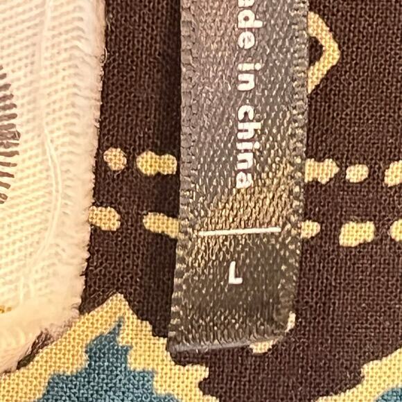 Akemi + Kin Anthropologie Women’s L Black Green Aztec Print Sleeveless Blouse - Picture 4 of 8